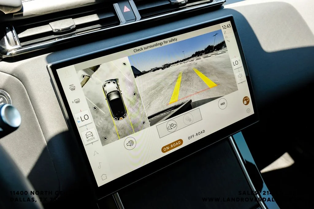 Used 2026 Black Land Rover Dynamic SE image 20