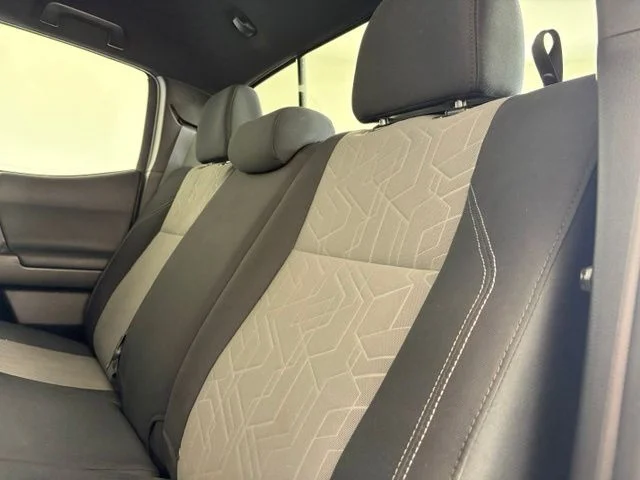 Used 2020  Toyota TRD Off-Road image 34
