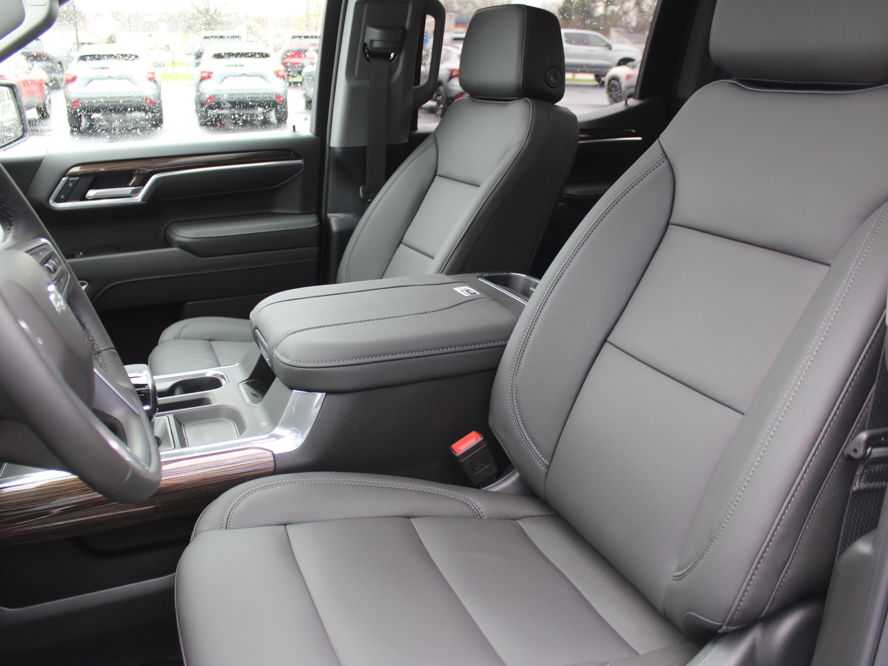2026 Chevrolet Silverado 1500 RST - Photo 9