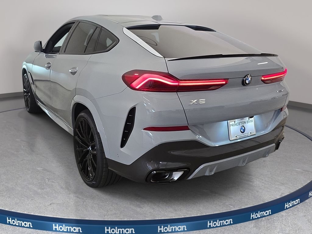 New 2027 Brooklyn Grey Metallic BMW xDrive40i image 7