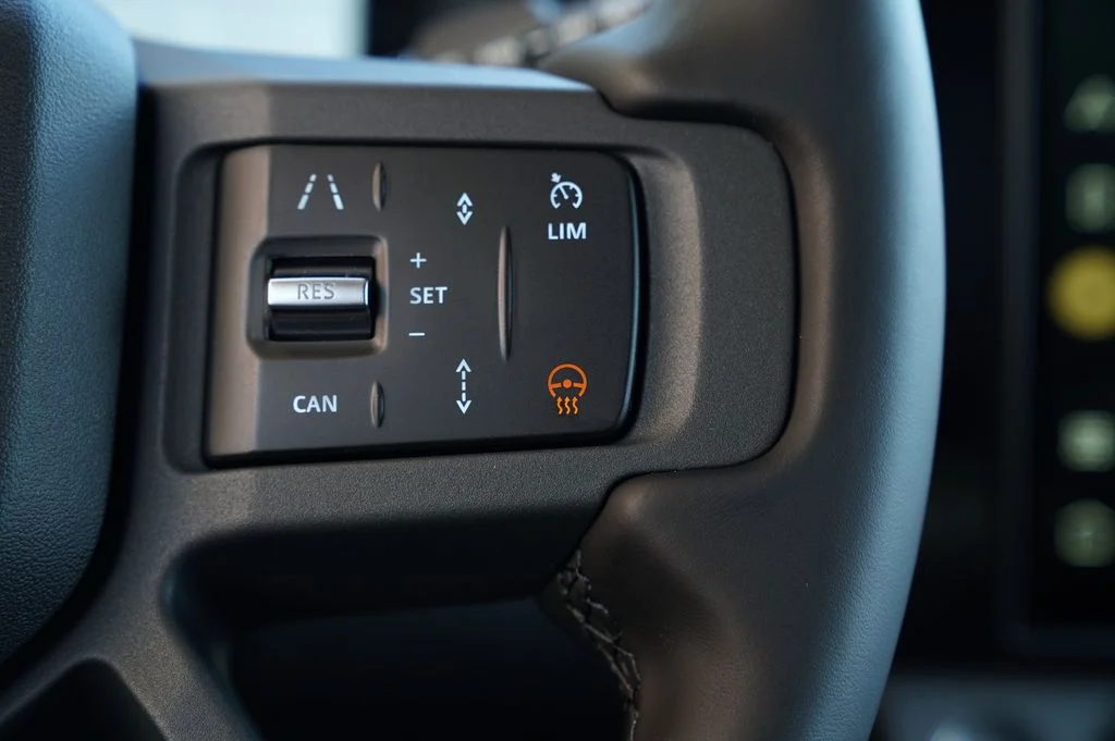 Used 2026 Gray Land Rover X-Dynamic SE image 17