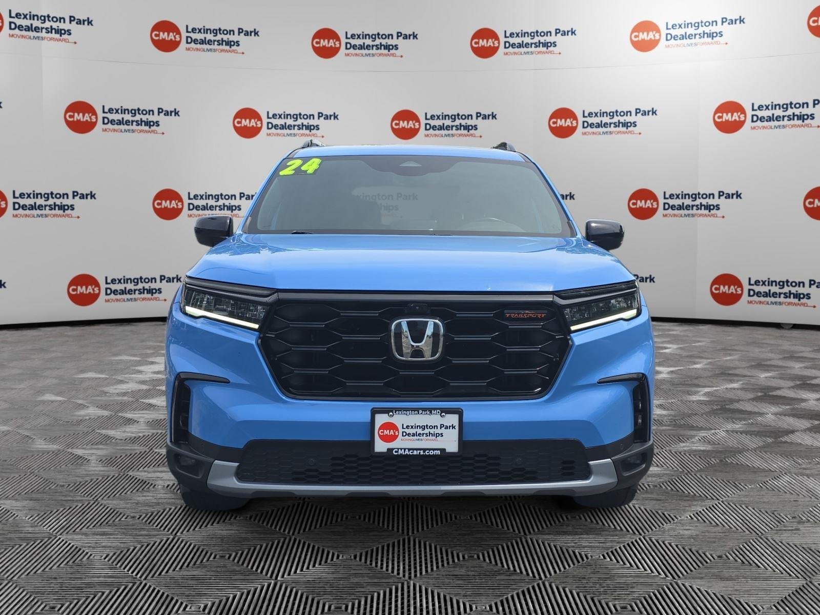 Used 2024 Diffused Sky Blue Pearl Honda TrailSport image 2