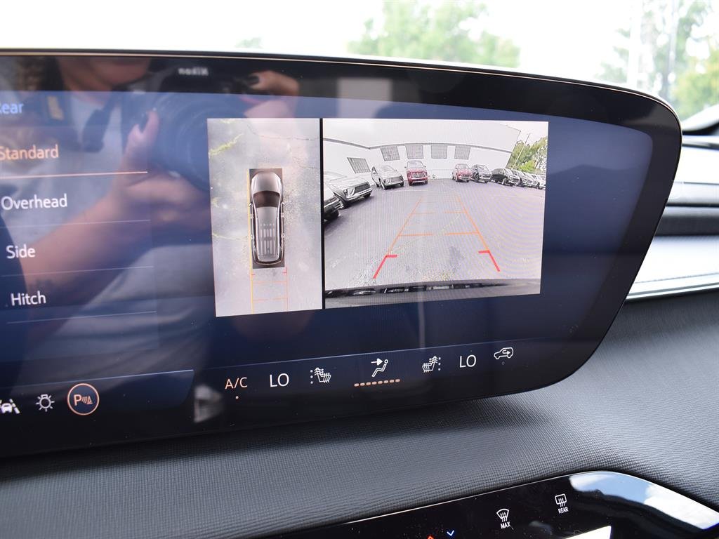2026 Buick Enclave Sport Touring - Photo 22