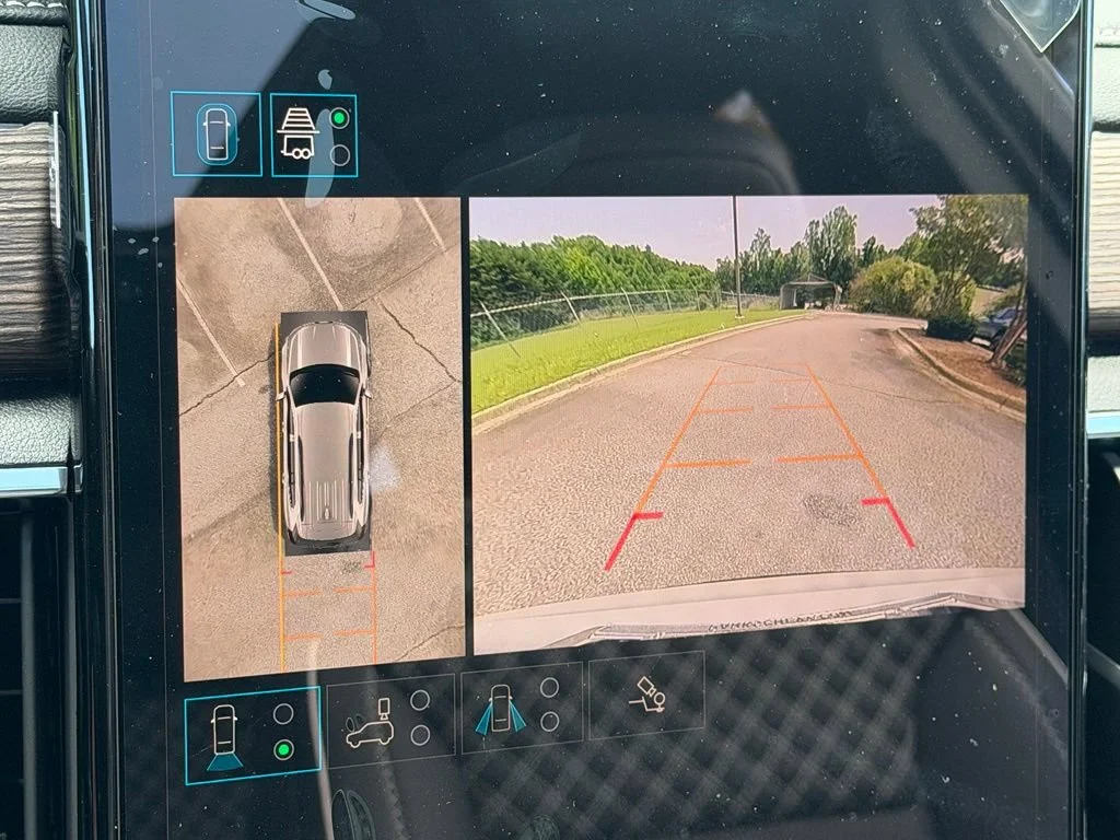 2026 GMC Acadia Denali - Photo 5