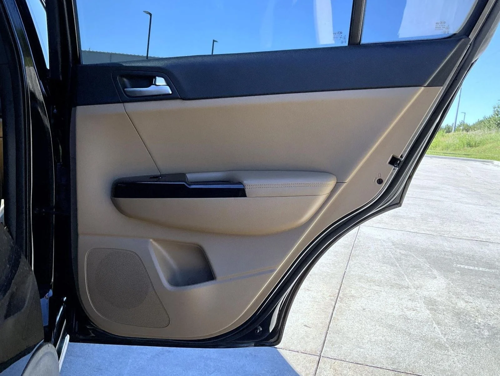 Used 2019 Red Kia SX image 18