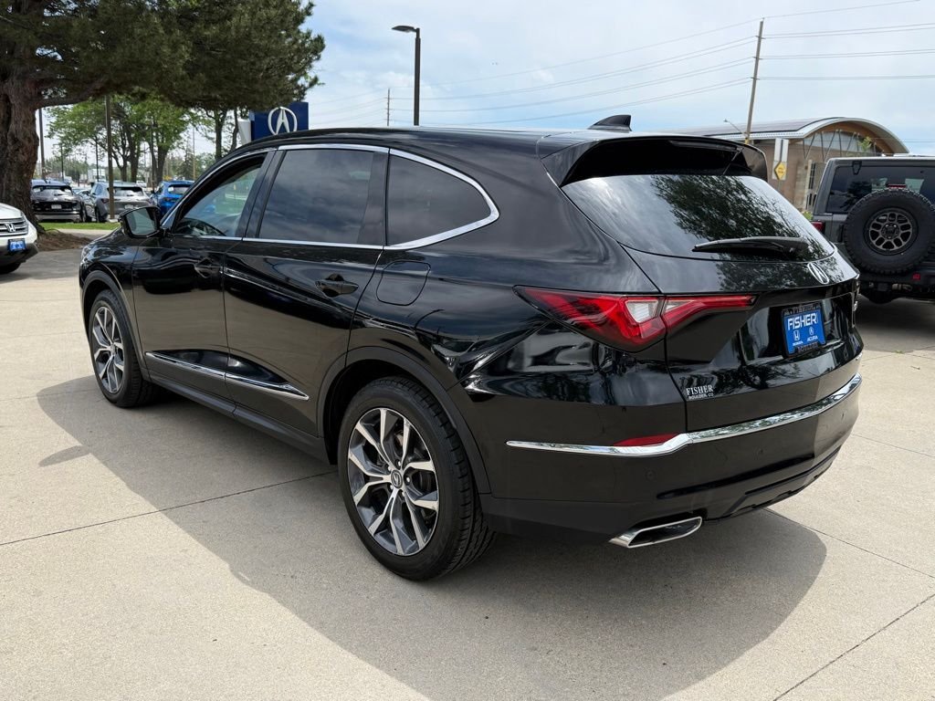 Used 2024 Majestic Black Pearl Acura Technology image 6