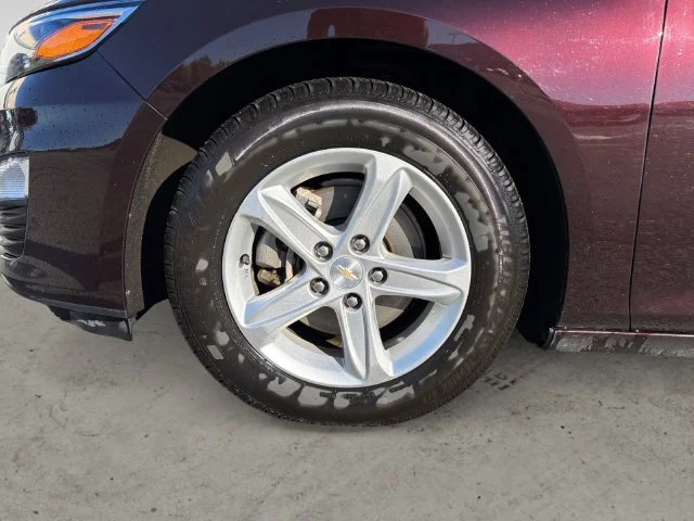 Used 2020 Red Chevrolet LS image 9