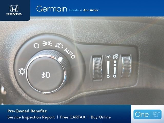 Used 2020 Billet Silver Metallic Jeep Limited image 18