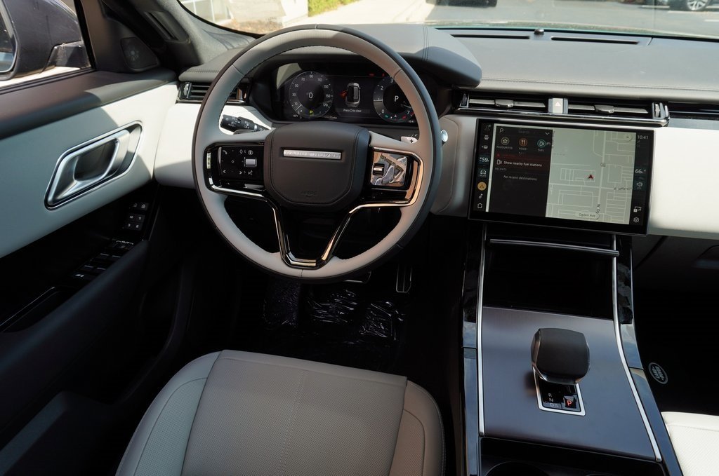 2026 LAND ROVER RANGE ROVER VELAR - Image 14