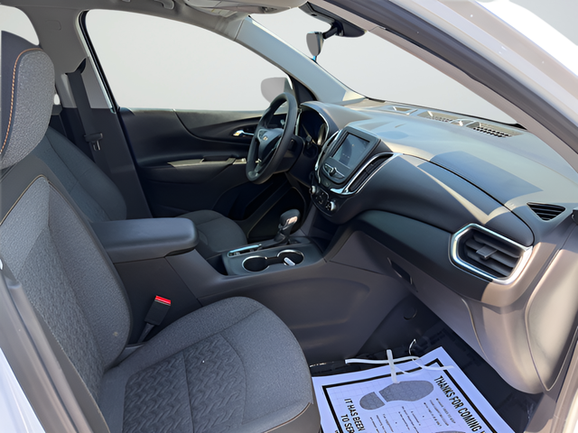 Used 2023 White Chevrolet LT image 11