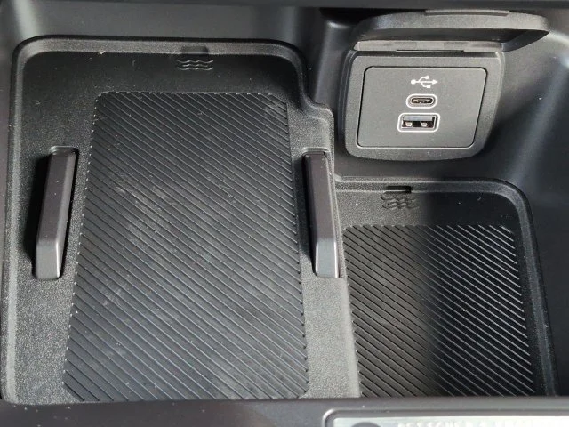 New 2026 Avalanche Gray Ford Base image 21