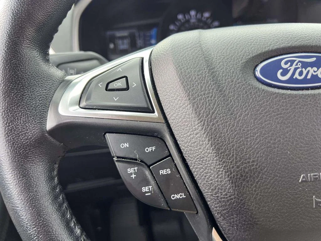 2022 Ford Edge SEL - Photo 29
