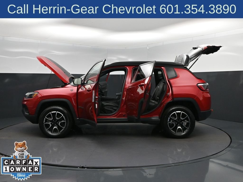 2025 Jeep Compass Trailhawk - Photo 47