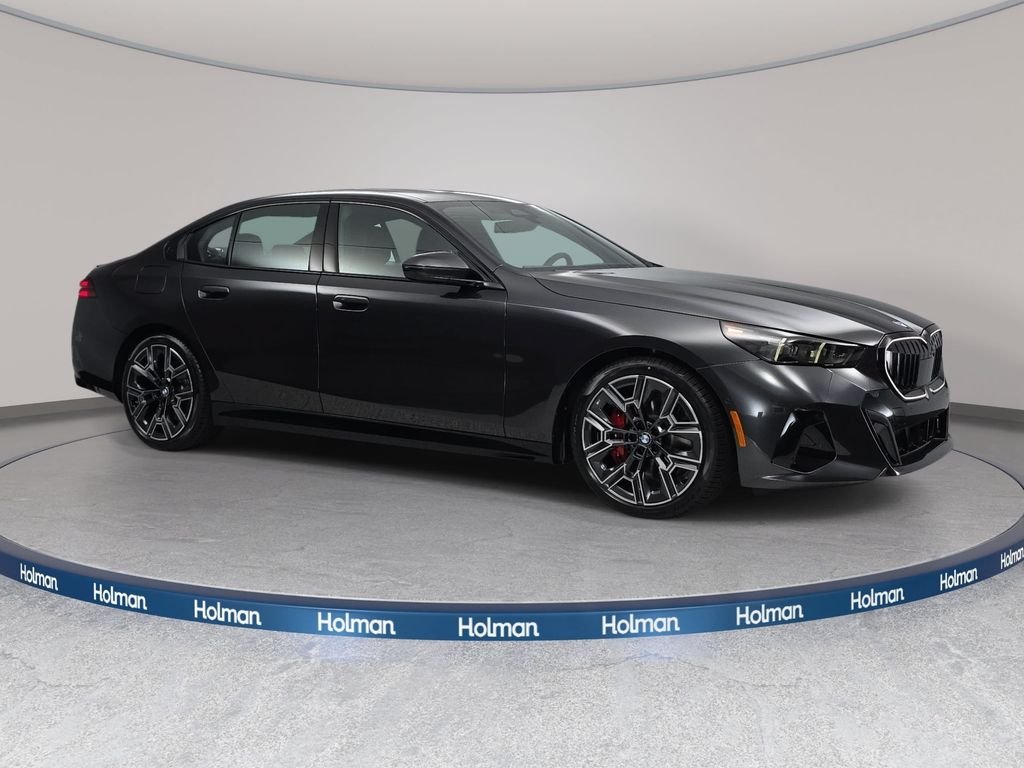 New 2027 Dark Graphite Metallic BMW 540i xDrive image 3