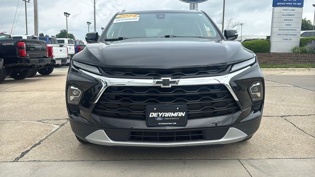 Used 2024 Black Chevrolet LT image 4