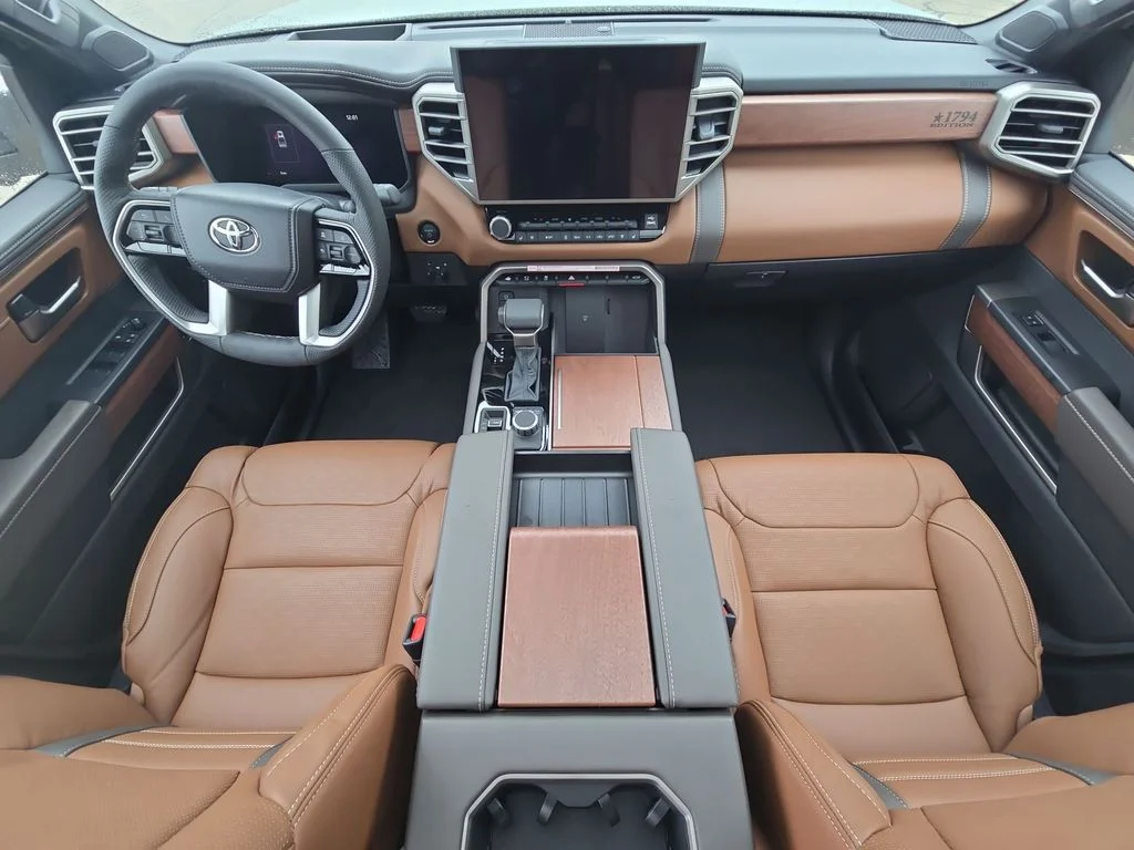 2026 Toyota Tundra 1794 Edition - Photo 32