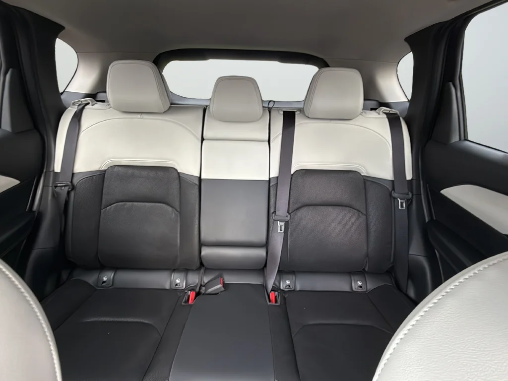 New 2026 Gray Mazda 2.5 S Select image 30