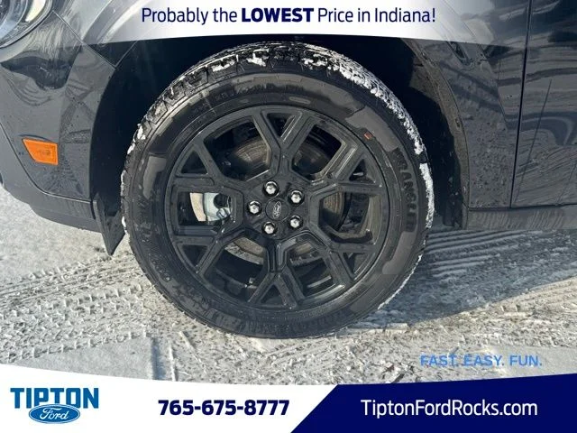 New 2025 Shadow Black Ford XLT image 27