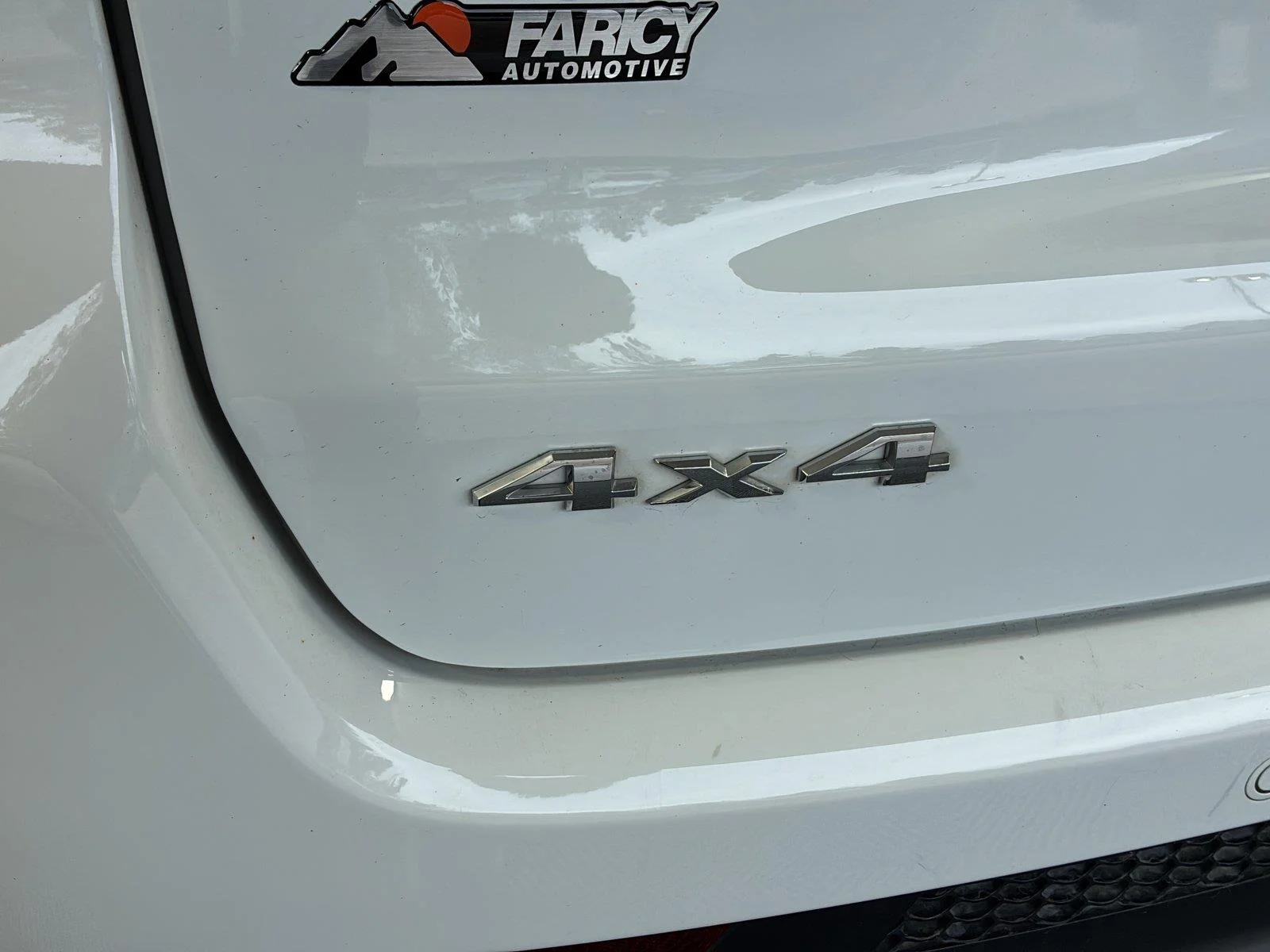 Used 2024 Bright White Clearcoat Jeep Limited image 8