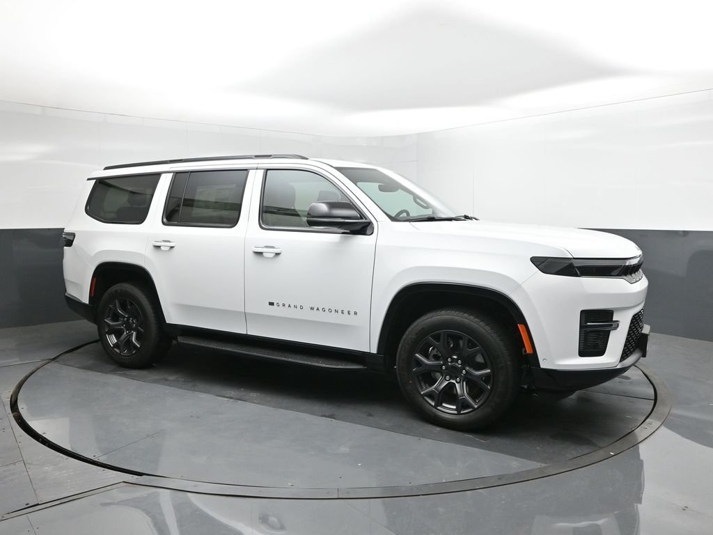 New 2026 Bright White Clear-Coat Exterior Paint Jeep Limited Altitude image 17