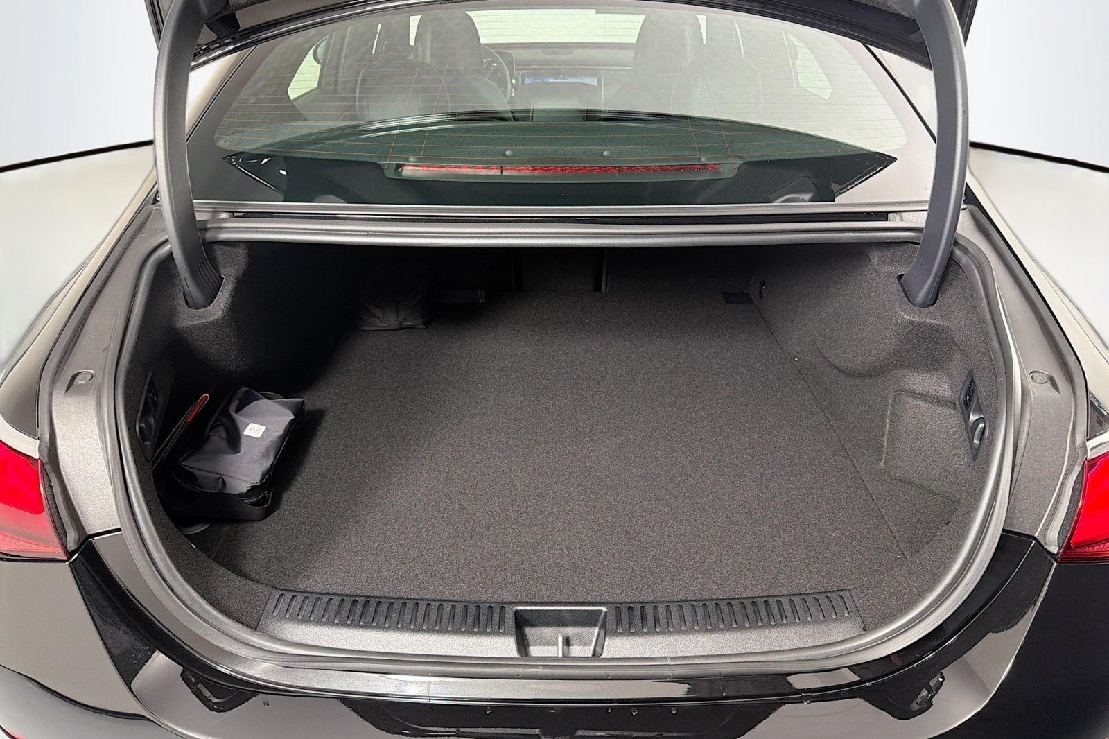 New 2026 Obsidian Black Metallic Mercedes-Benz AMG® E 53 E 4MATIC+ Sedan image 22