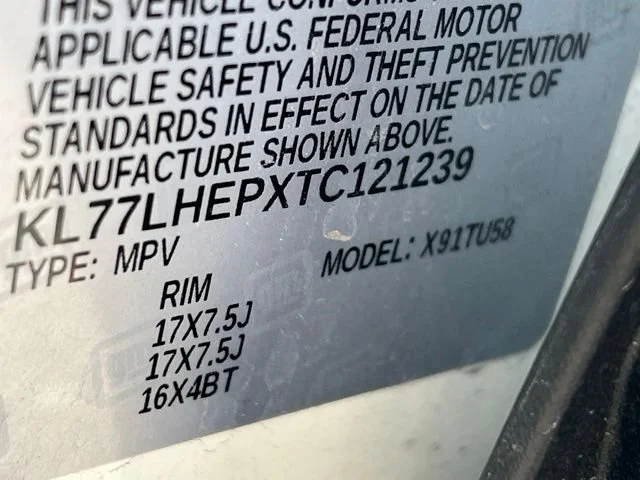 Used 2026 Summit White Chevrolet LT image 14