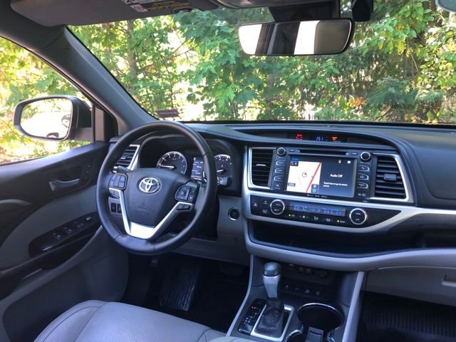 Used 2017 Predawn Gray Mica Toyota Limited Platinum image 14