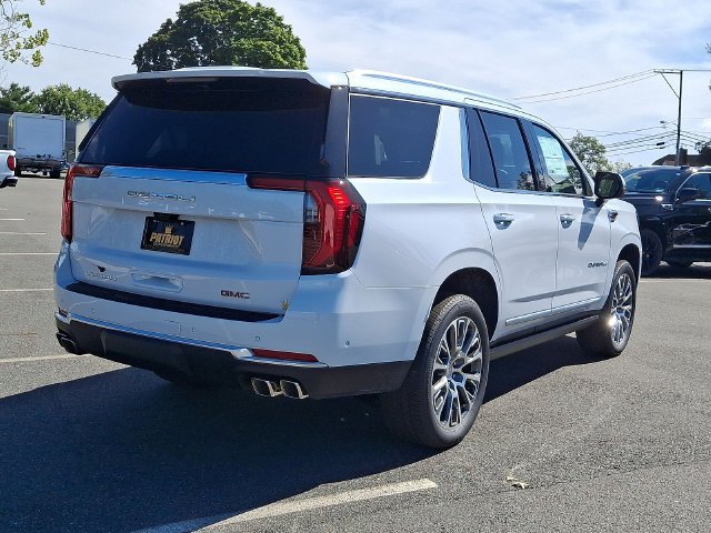 2026 GMC Yukon Denali - Photo 18