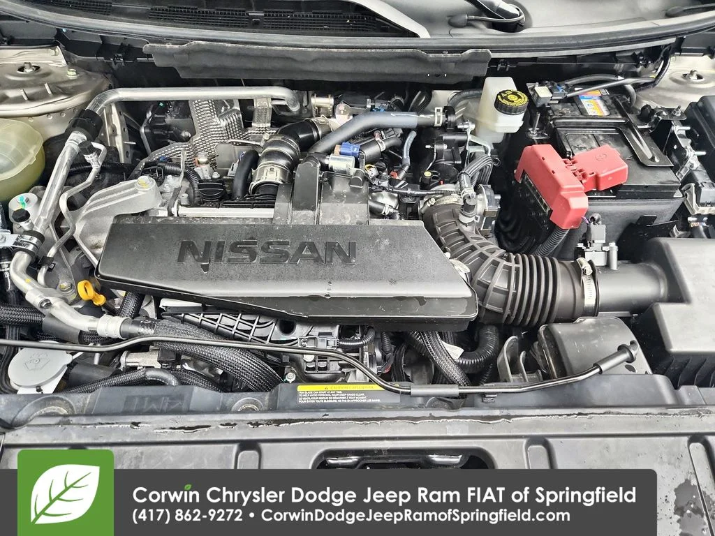 Used 2026 Gold Nissan Platinum image 36