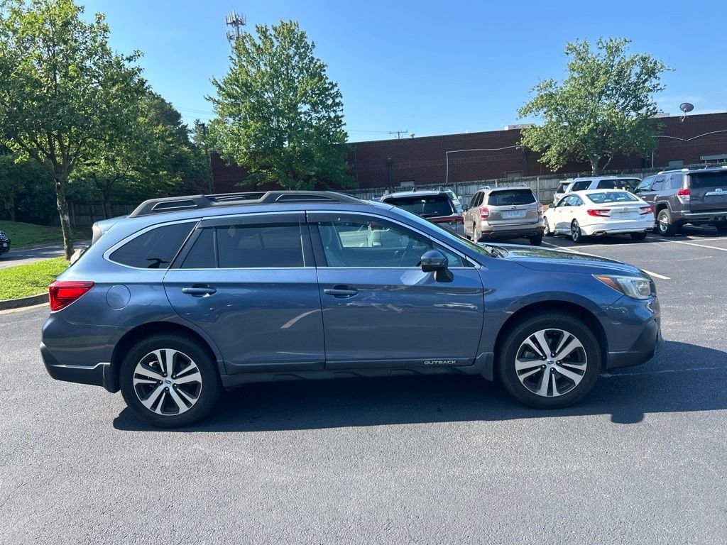 Used 2018 Blue Subaru 2.5i image 2