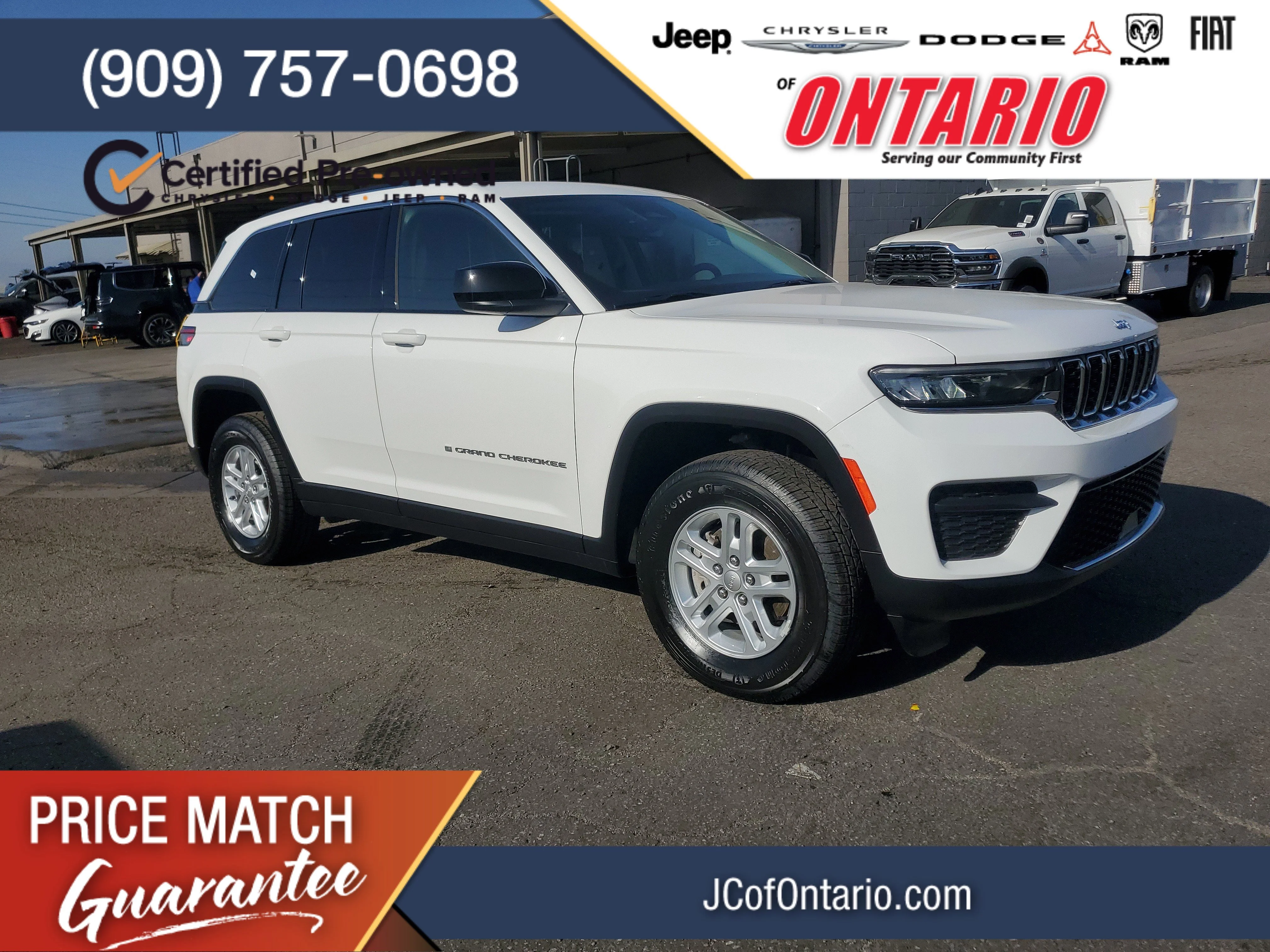 2023 Jeep Grand Cherokee Laredo's photo