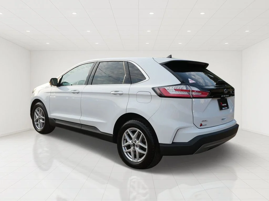 Certified Used 2024 White Ford SEL image 4