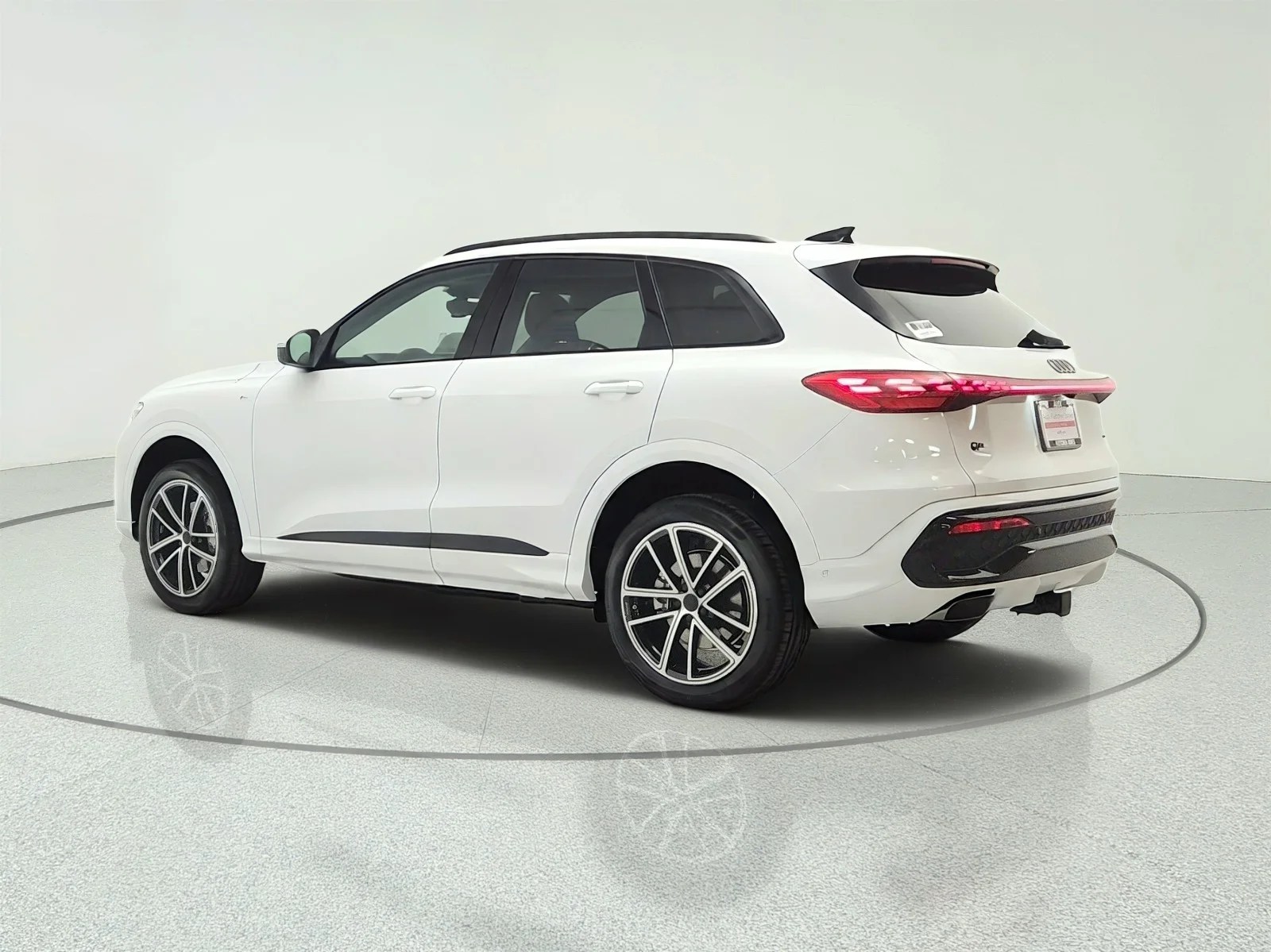 New 2026 Glacier White Metallic Audi Premium Plus 2.0 TFSI quattro image 7
