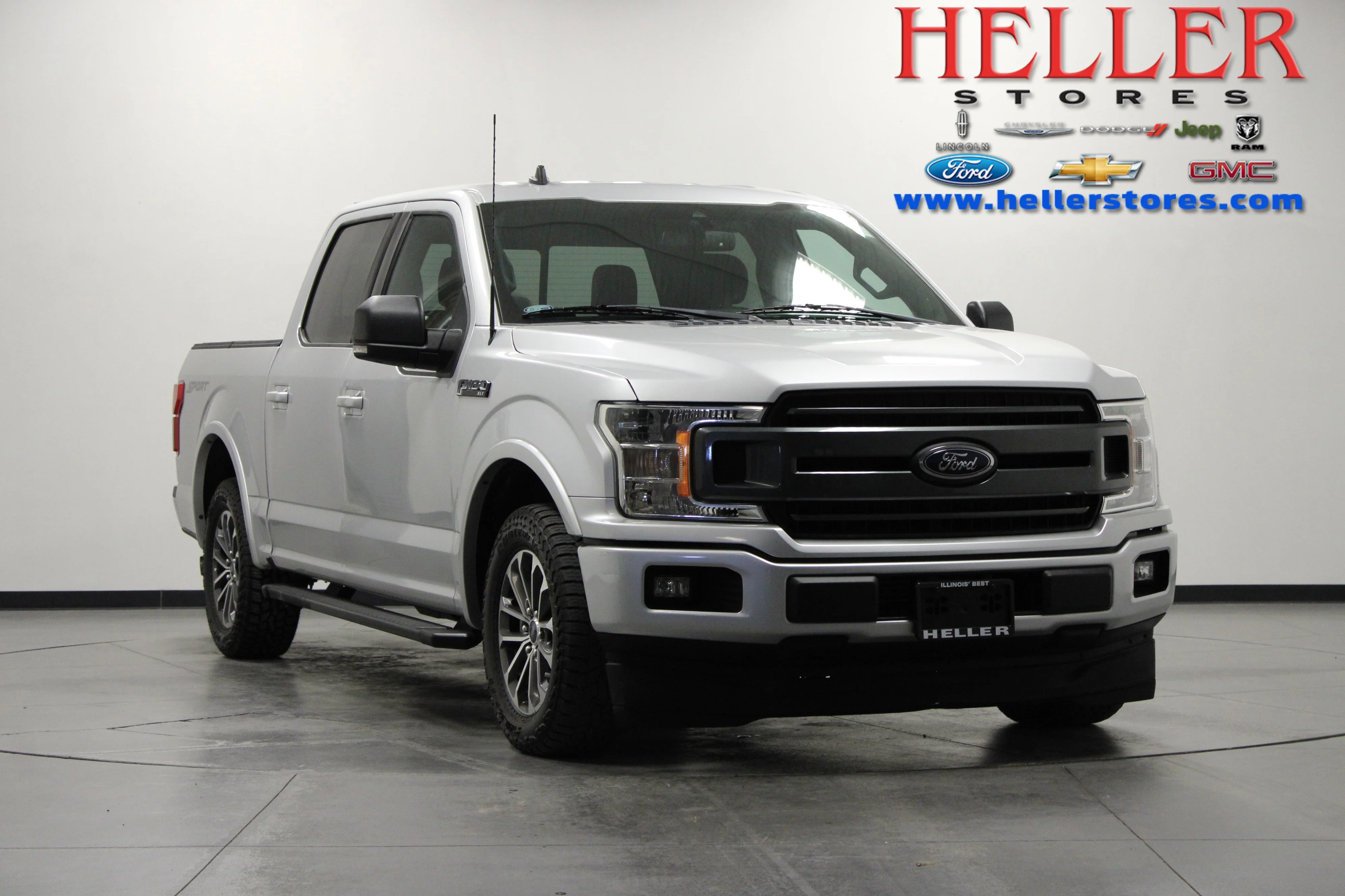 Used 2019 Ingot Silver Ford XLT image 1