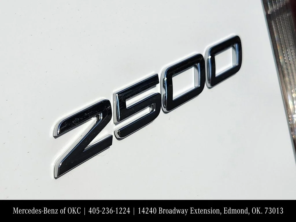 Used 2025 White Mercedes-Benz Cargo 144 WB image 11