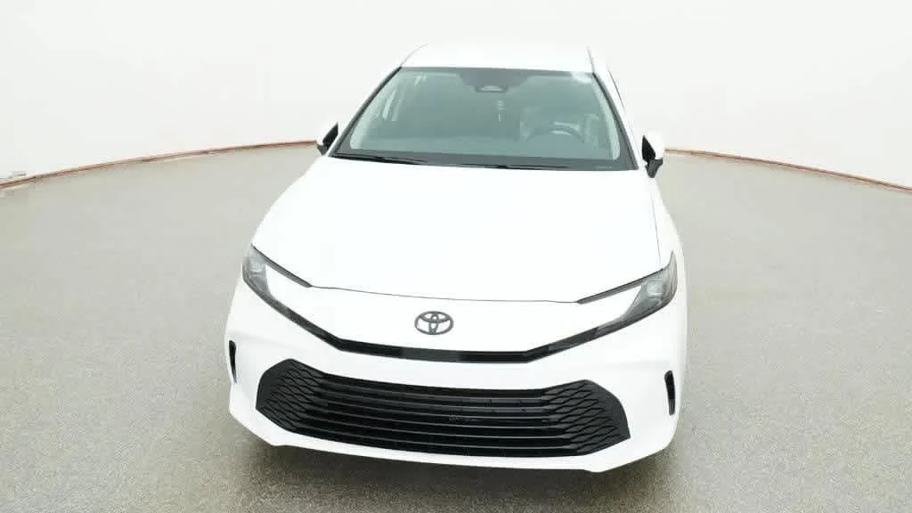 New 2026 Ice Cap Toyota LE image 15