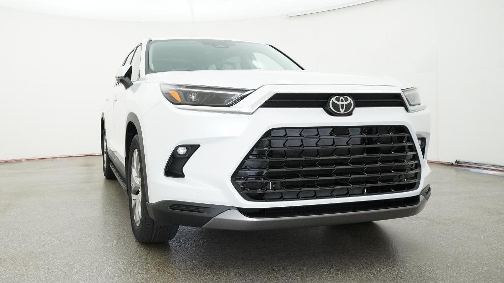 New 2026 Wind Chill Pearl Toyota Limited image 7