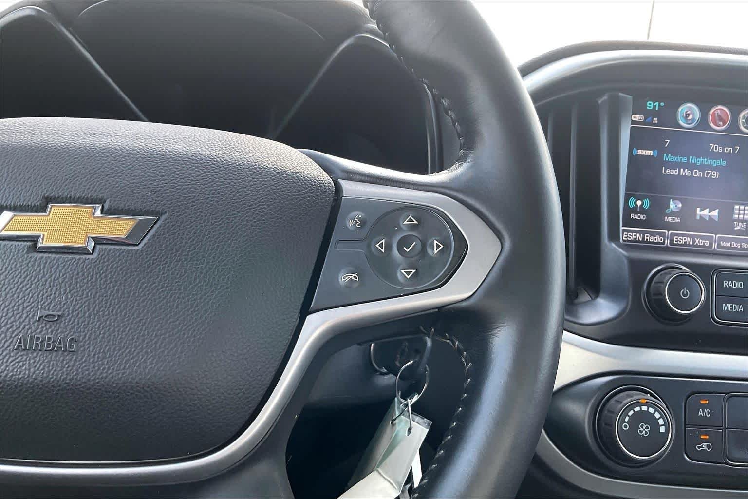 Used 2018 Summit White Chevrolet 4WD LT image 23