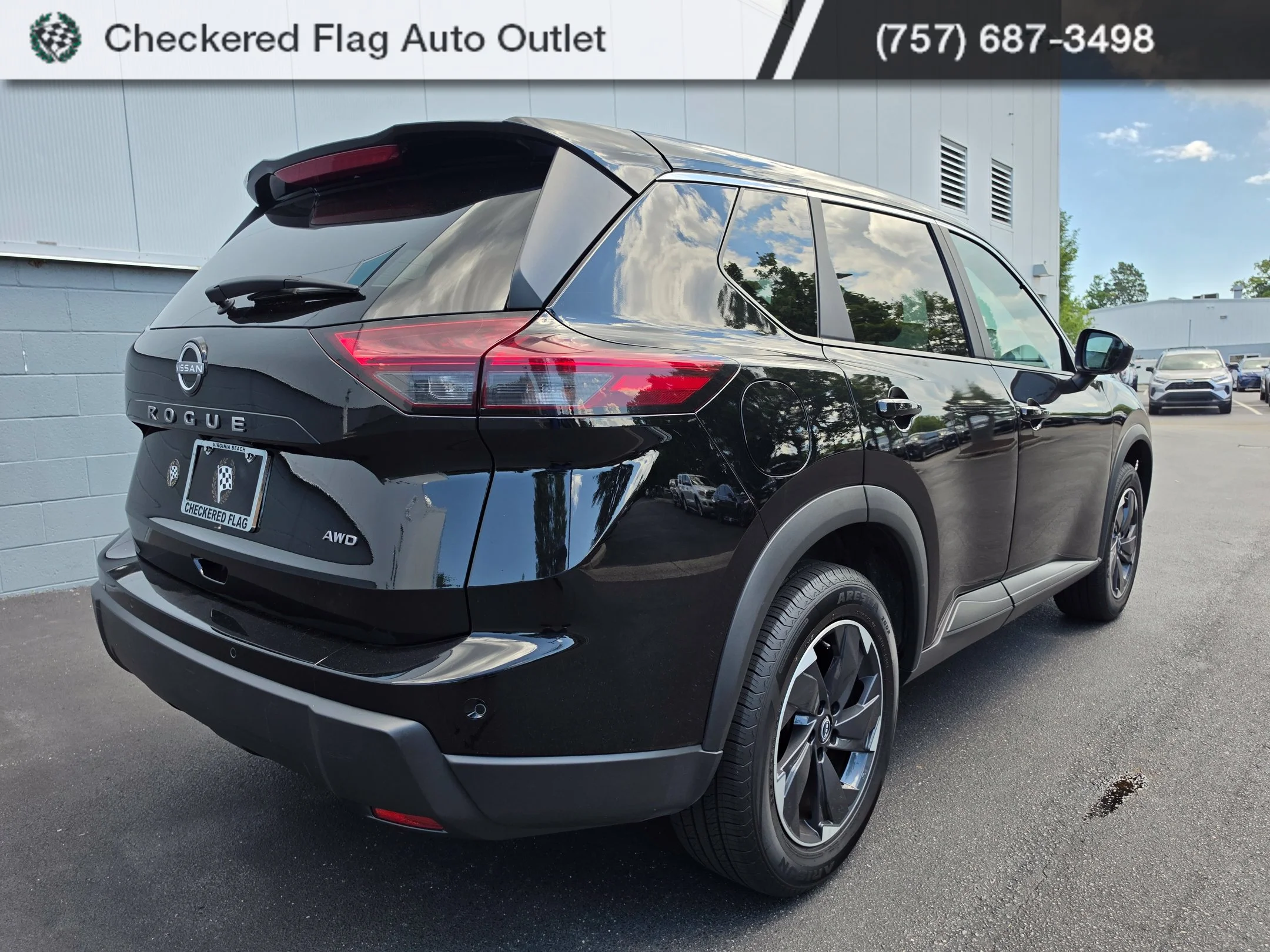 Used 2026 Super Black Nissan SV image 5