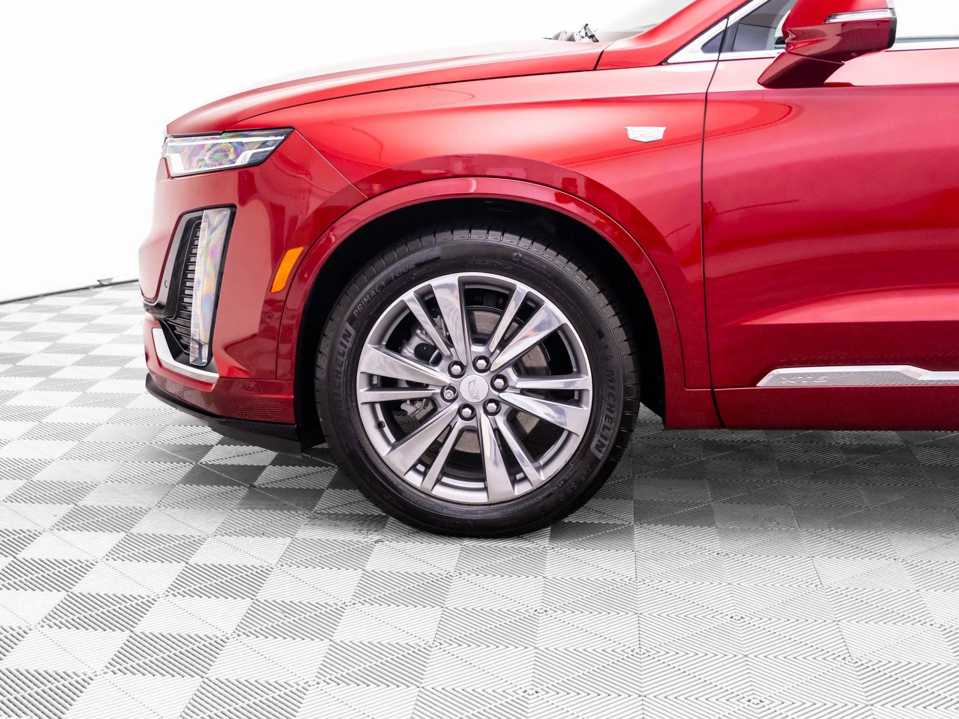 Used 2025 Red Cadillac Premium Luxury image 36