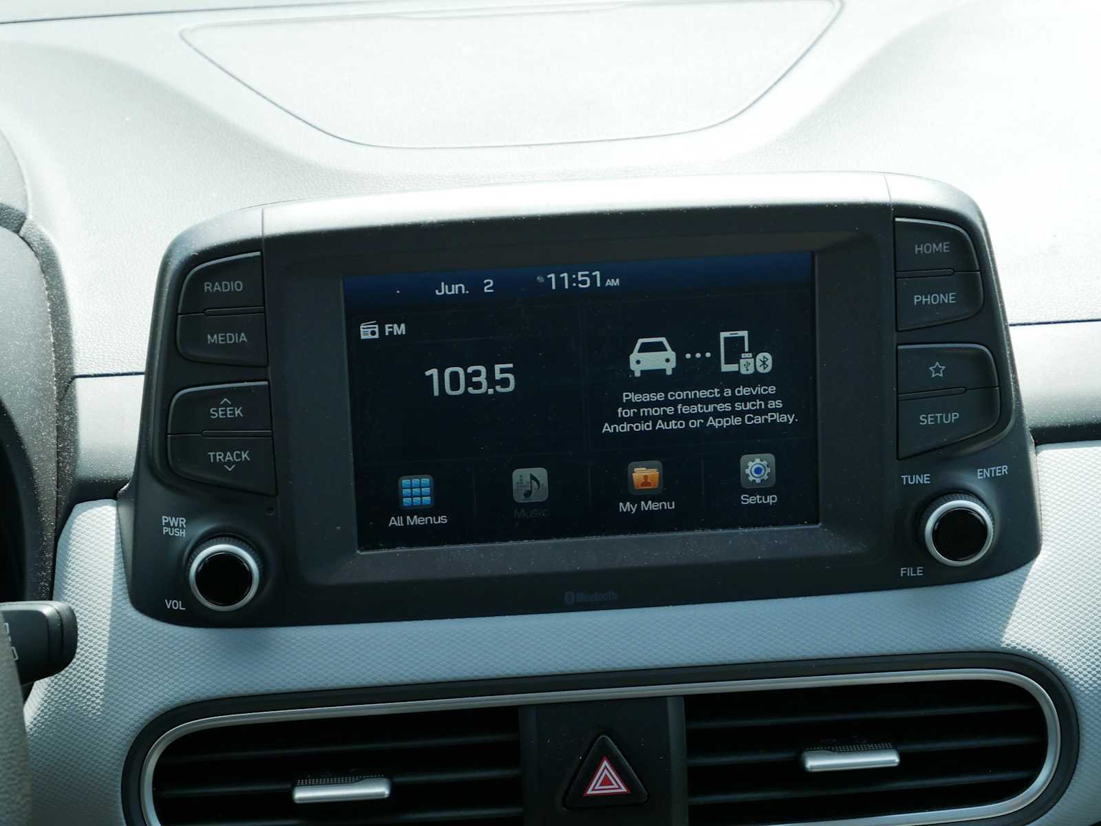 Certified Used 2019 Pulse Red Hyundai SE image 9