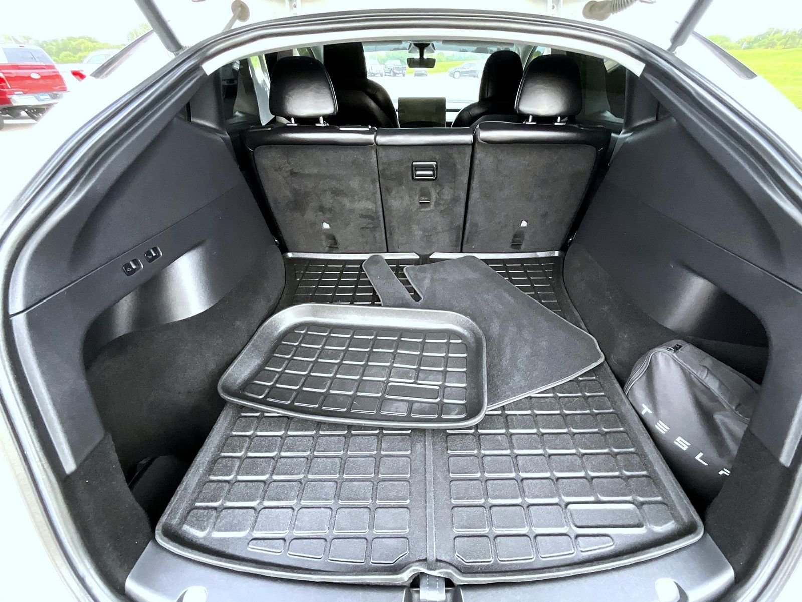 Used 2021 White Tesla Long Range image 24