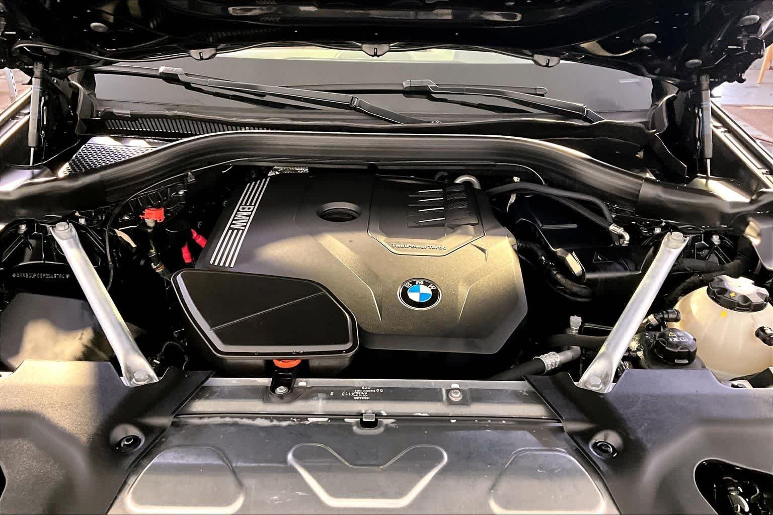 Used 2023 Black Sapphire Metallic BMW xDrive30i image 30