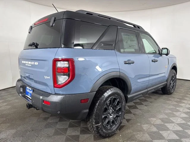 New 2026 Azure Gray Metallic Tri-Coat Ford Badlands image 3