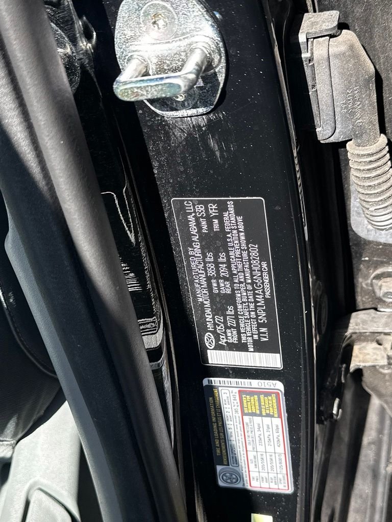 Used 2022 Black Hyundai SEL image 23