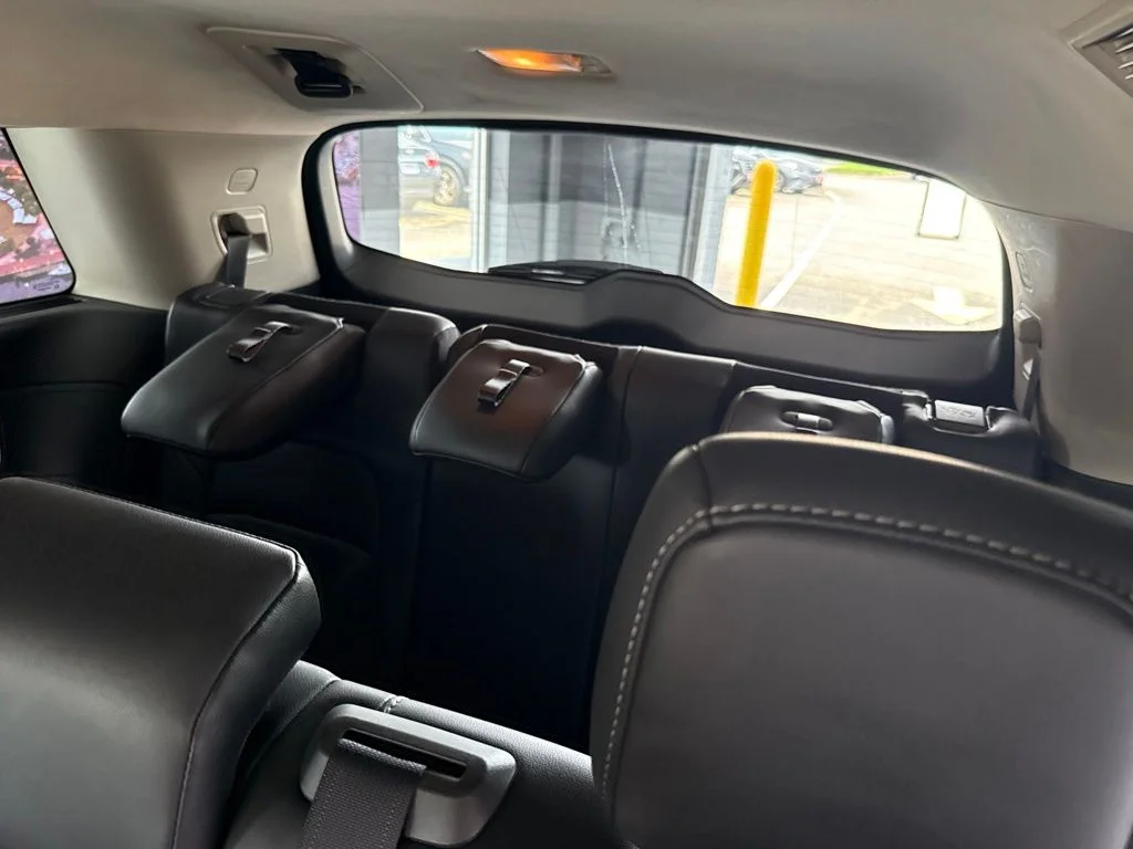 Used 2023 Black Nissan SL image 10