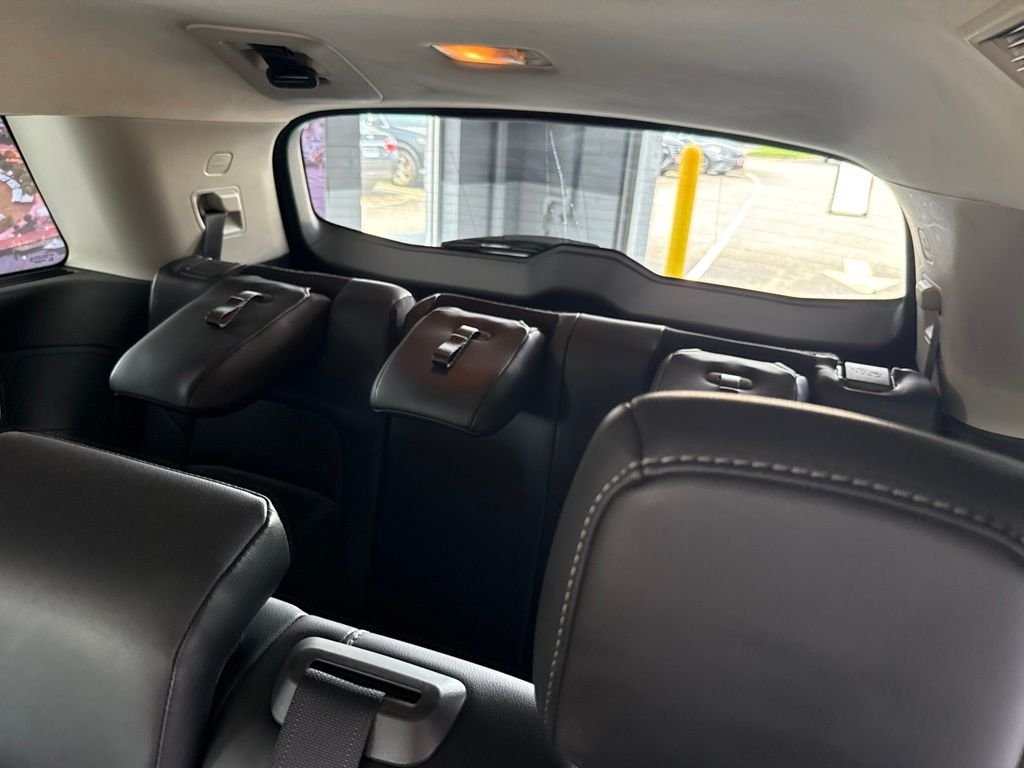 Used 2023 Black Nissan SL image 10