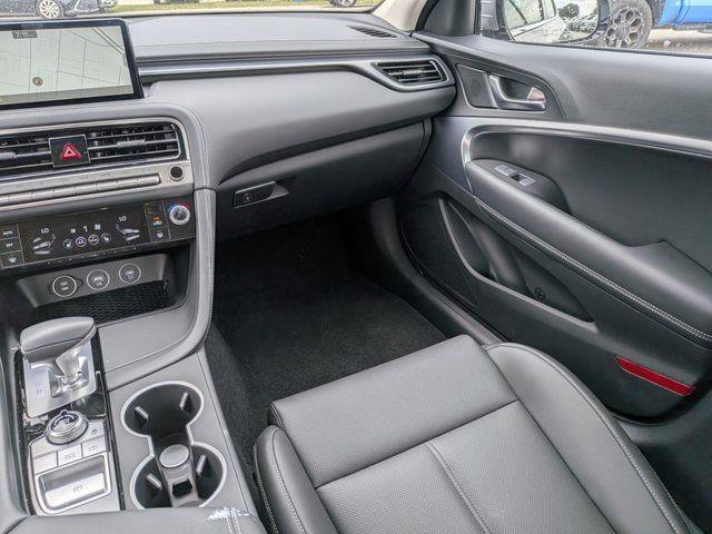 2026 GENESIS G70 Standard - Photo 16