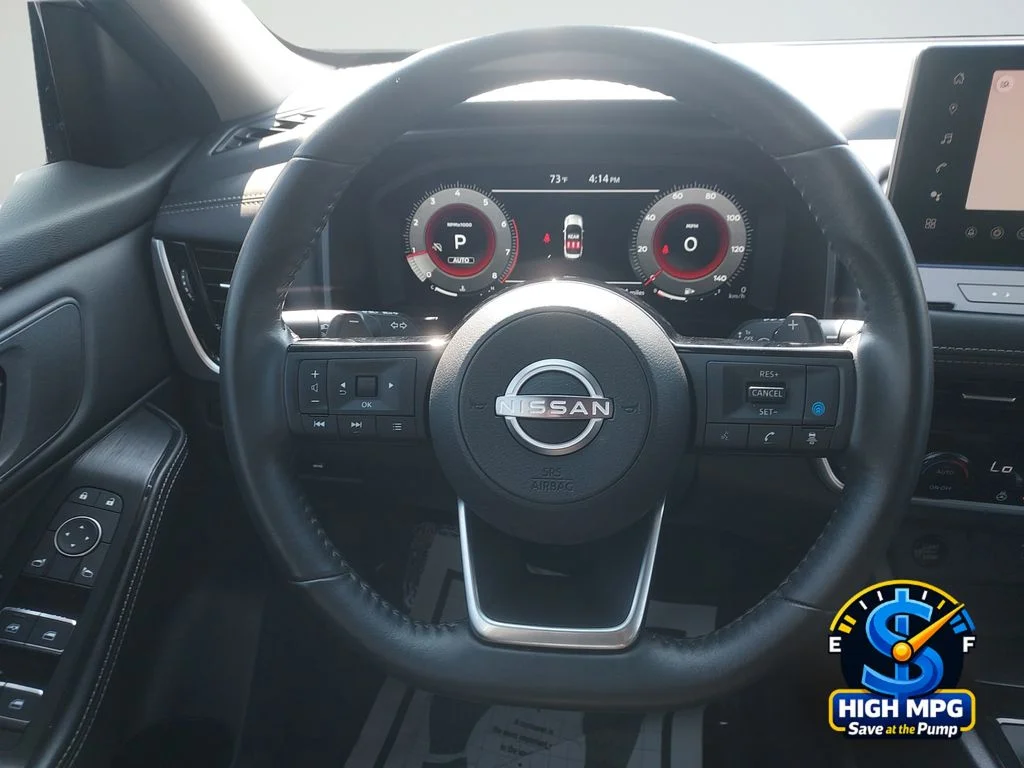 Used 2024 Gold Nissan SL image 21