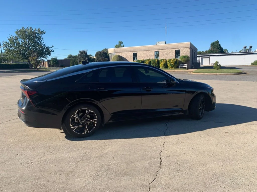 Used 2025 Black Kia GT-Line image 7